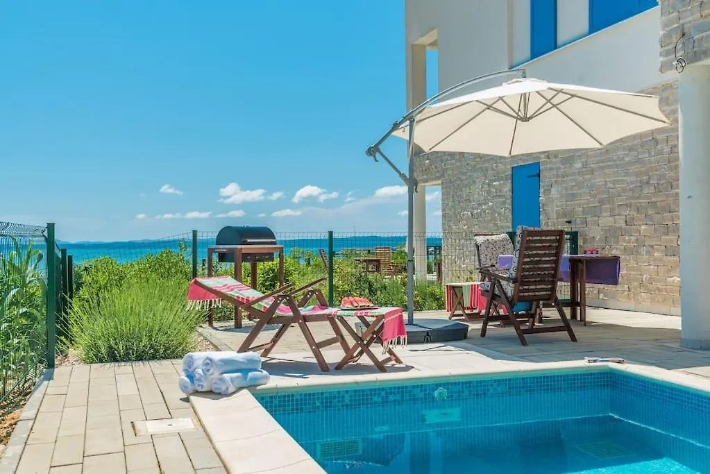 Villa Miri Jasmine Privlaka  Croazia